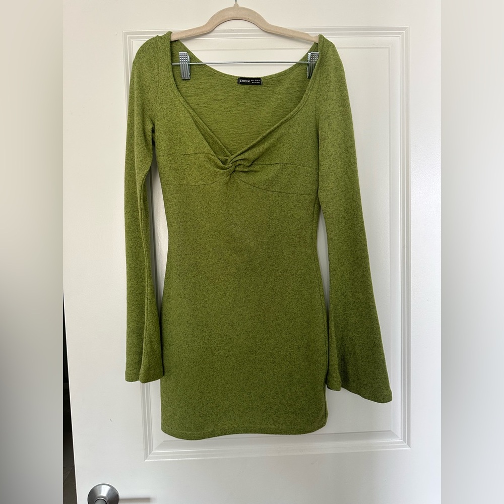 Shein Size M, green 70s style mini dress